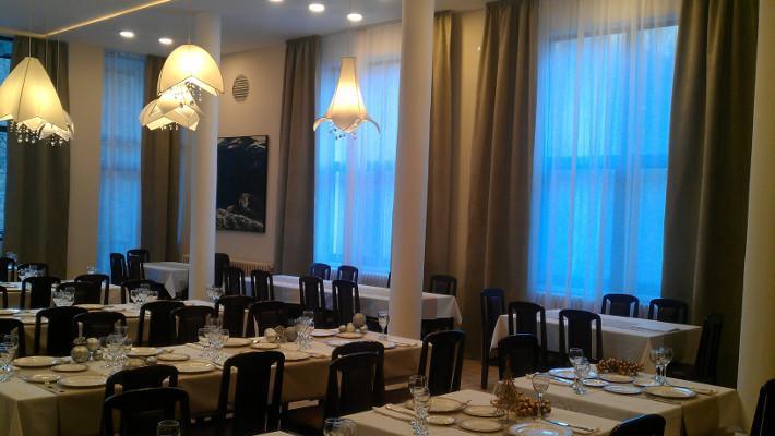 Viola I Detelina Apartments ペルチャツ エクステリア 写真